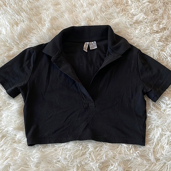 H&M Collared Crop Top - Picture 2 of 4